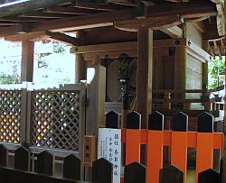 摂社 奈良神社